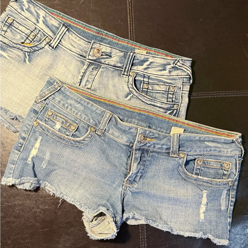 (Clearance) Stylish YNQ Light Blue Denim Skulls Shorts set of 2 women’s size 13